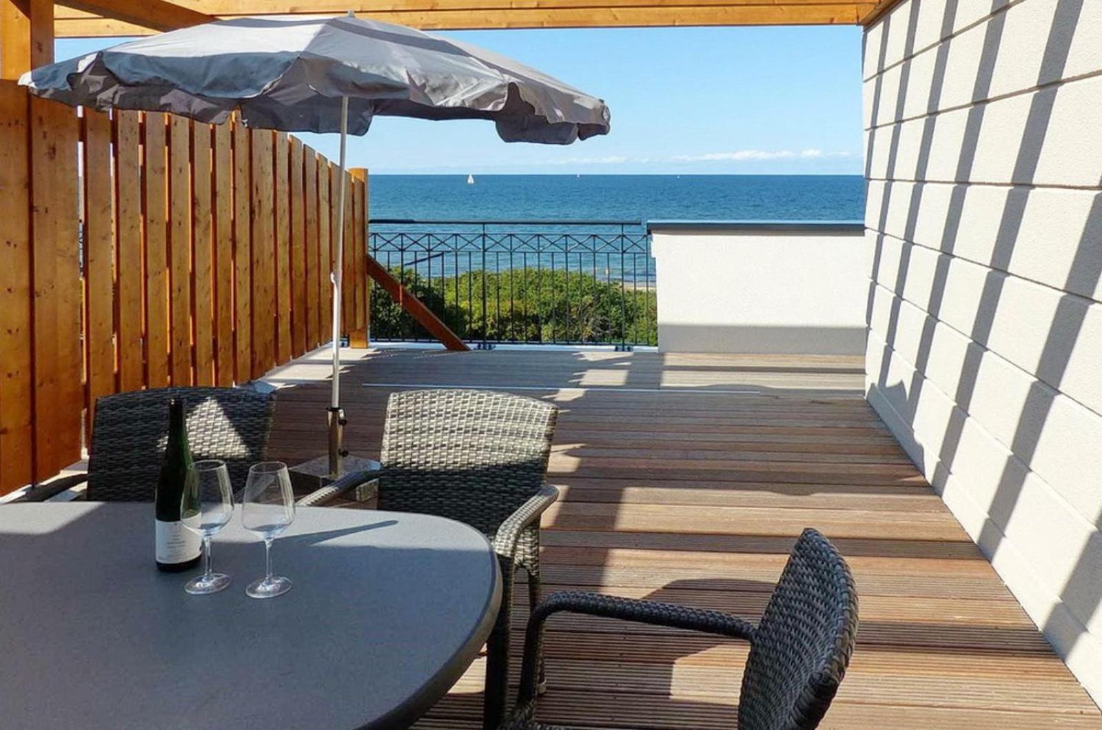 Aparthotel Waterkant Suites - Fewos Am Meer Mit Spa Börgerende-Rethwisch エクステリア 写真