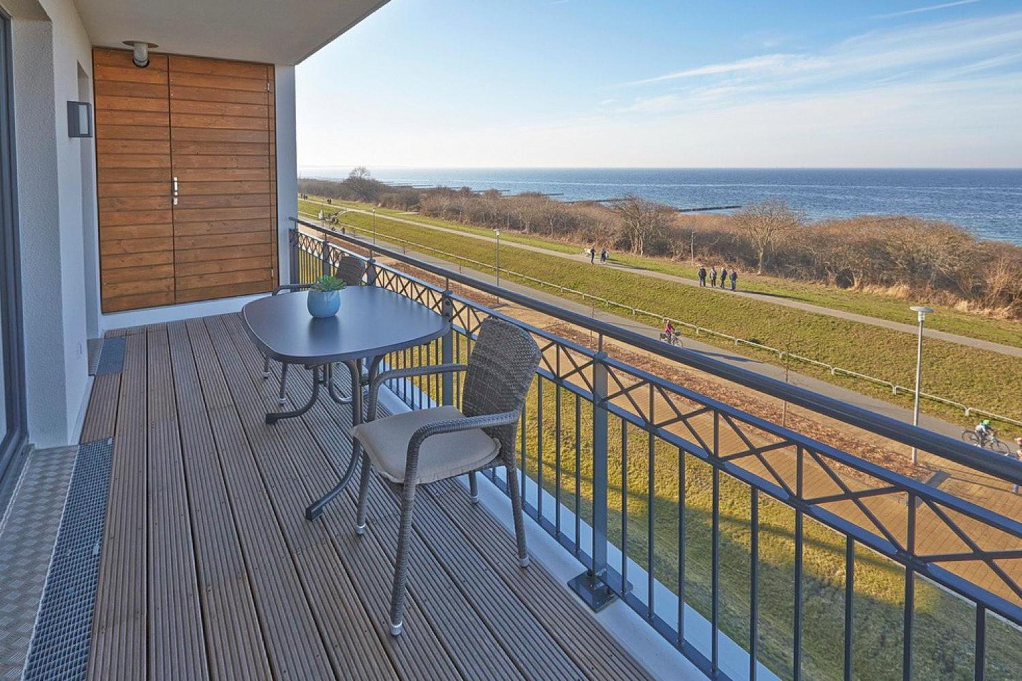 Aparthotel Waterkant Suites - Fewos Am Meer Mit Spa Börgerende-Rethwisch エクステリア 写真